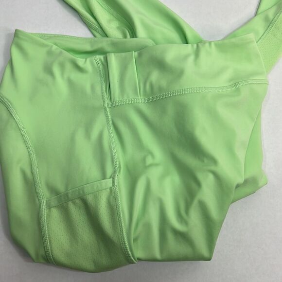 Gymshark high waisted mesh spell out Bali green leggings size medium NWT - Picture 14 of 14